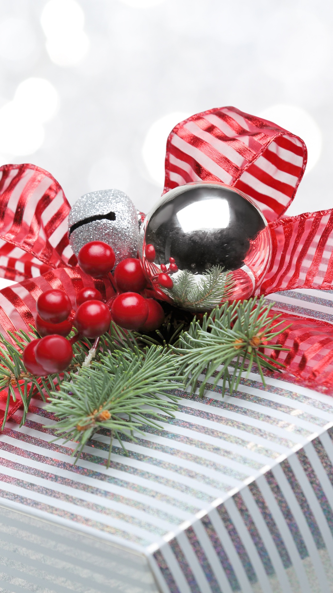 Обои Рождественский день, Рождественский подарок, подарок, Новый год, рождественский орнамент в разрешении 1080x1920