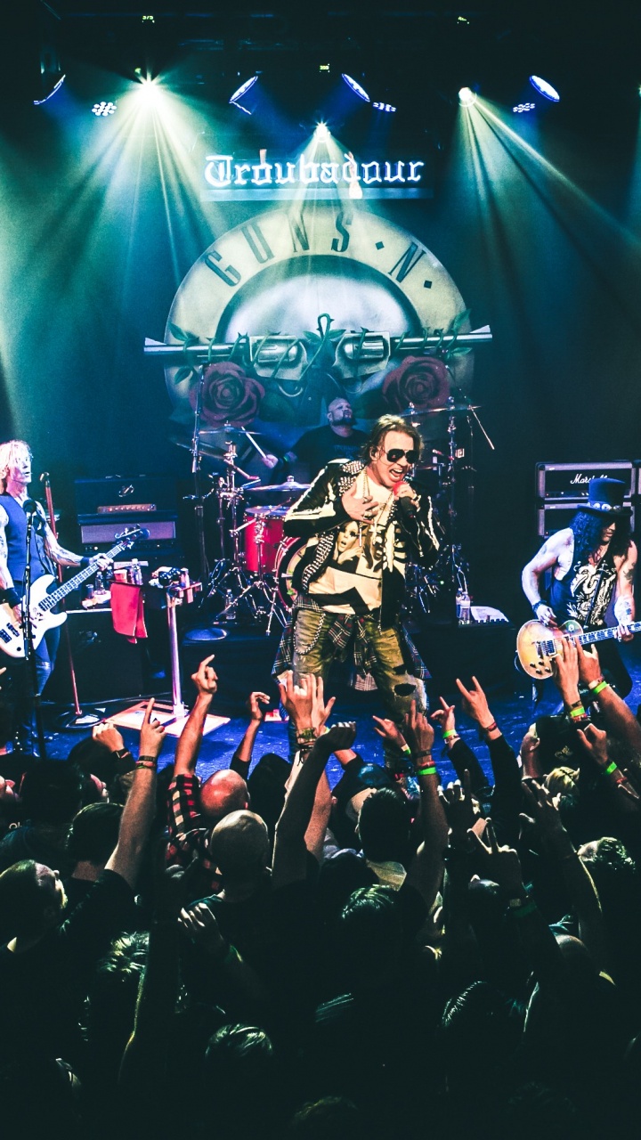 Обои этап, рокконцерт, Not in This Lifetime Tour, барабанщик, Guns N Roses в разрешении 720x1280