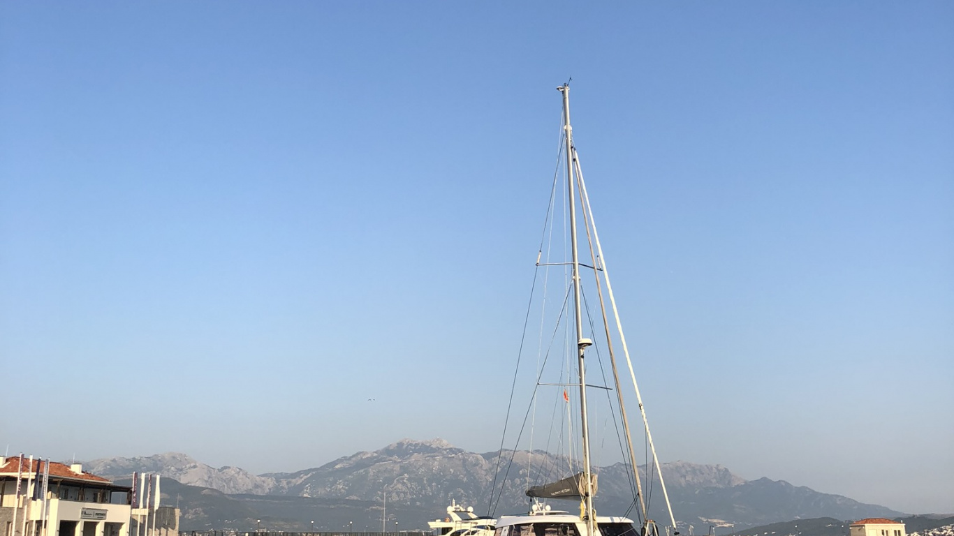 Обои Марина, мореплавание, вода, яхта, мачта в разрешении 1366x768