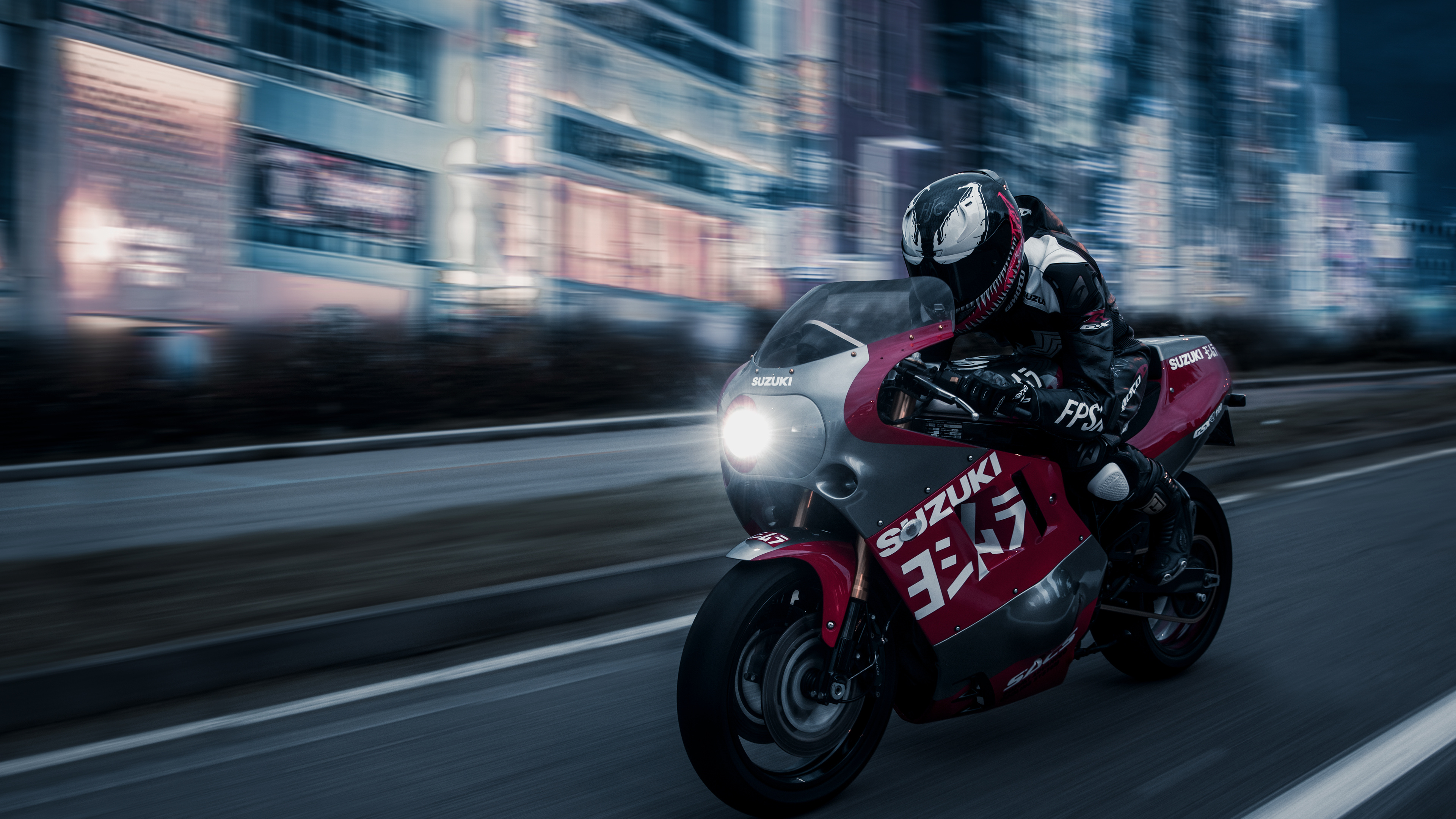 Обои suzuki, Судзуки системы GSX-r1100 компания-производитель, мотоцикл, красный цвет, мотоспорт в разрешении 3840x2160