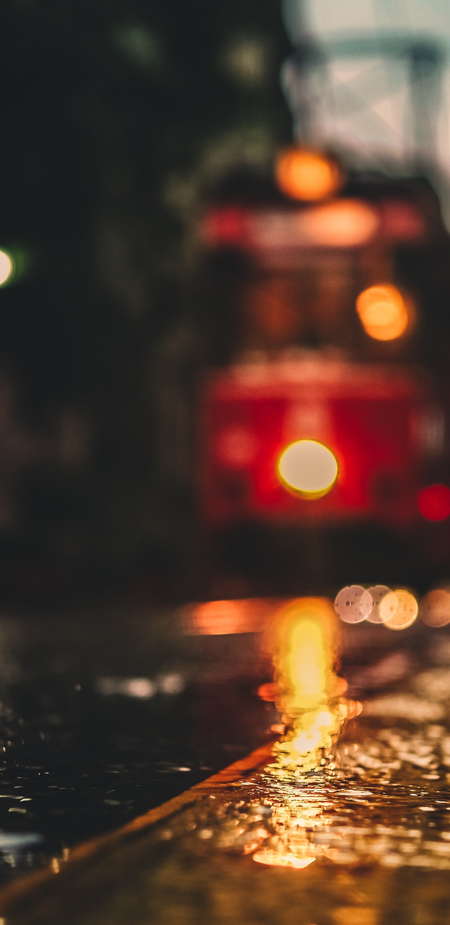 Обои освещение, вода, красный цвет, Ж -М боррозу Сьюдад, Apple Музыка в разрешении 1440x2960