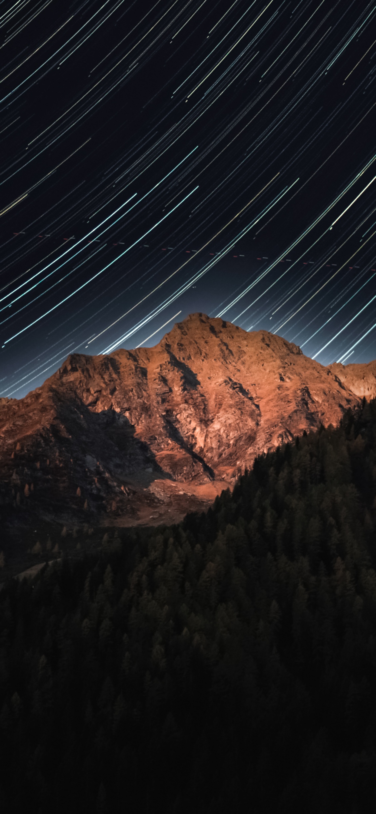 Обои атмосфера, облако, гора, природный ландшафт, дерево в разрешении 1242x2688