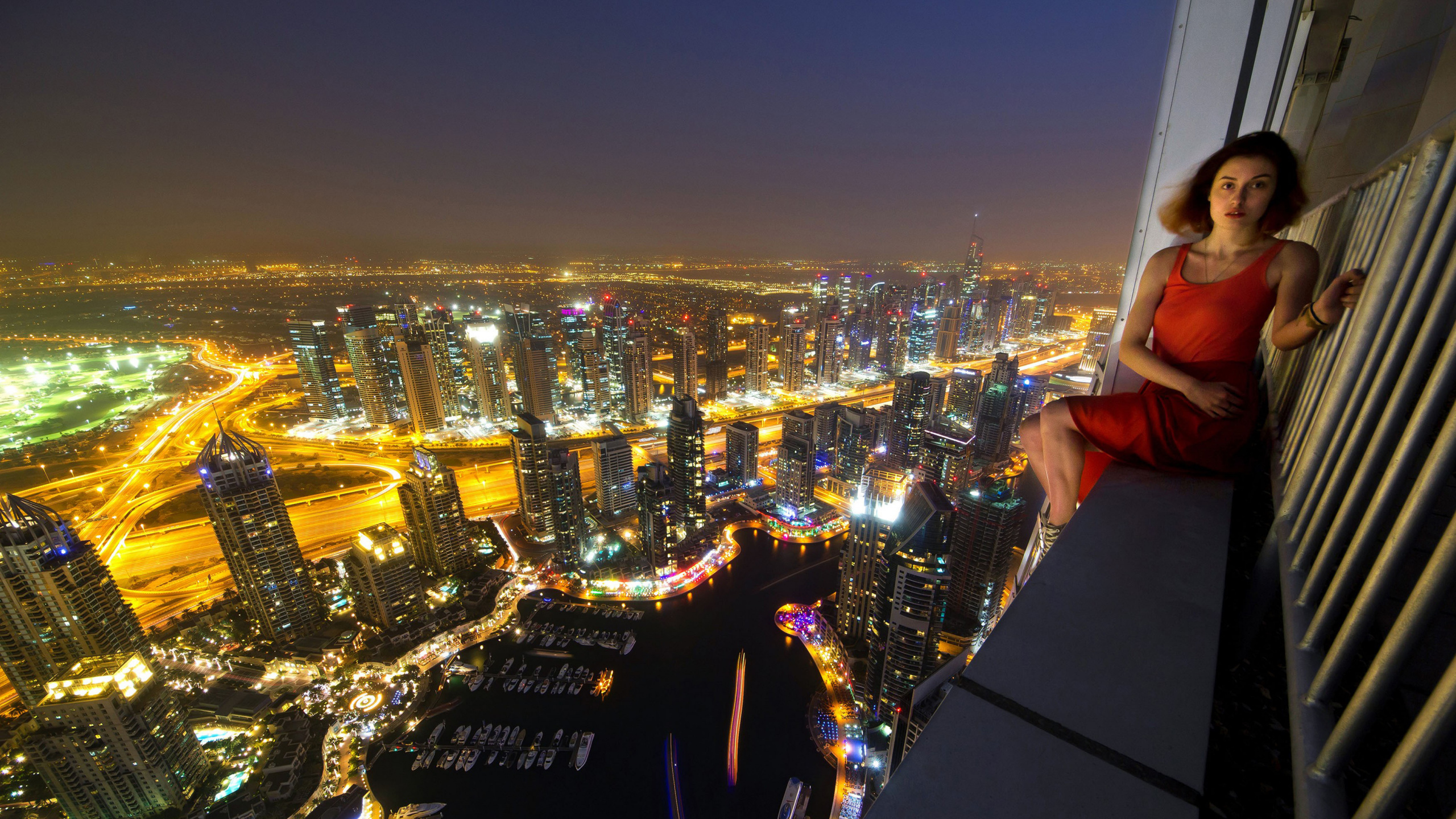 Обои селфи, небоскреб, городской район, городской пейзаж, город в разрешении 2560x1440