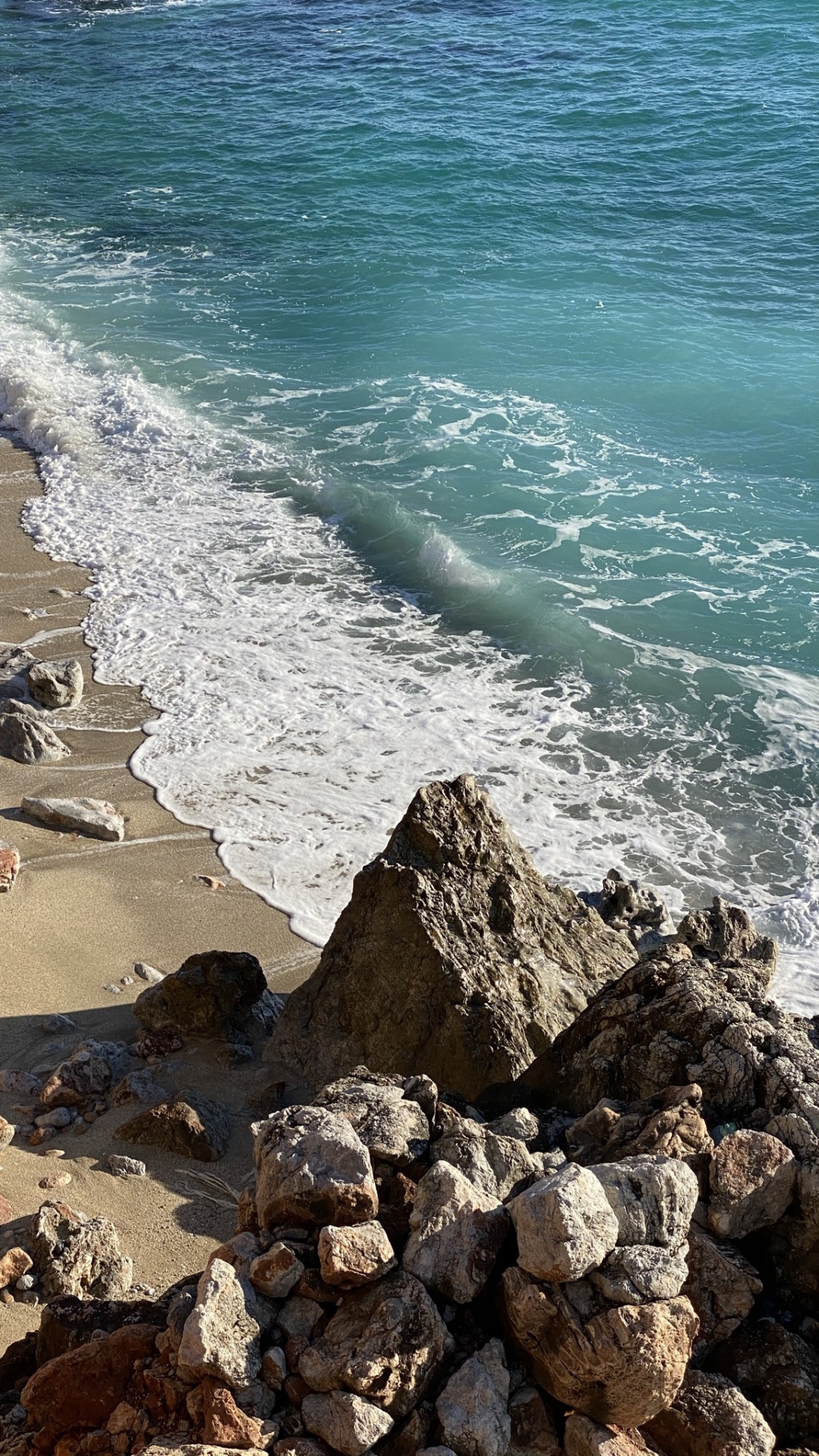 Обои море, пляж, наука, физика, вода в разрешении 1080x1920