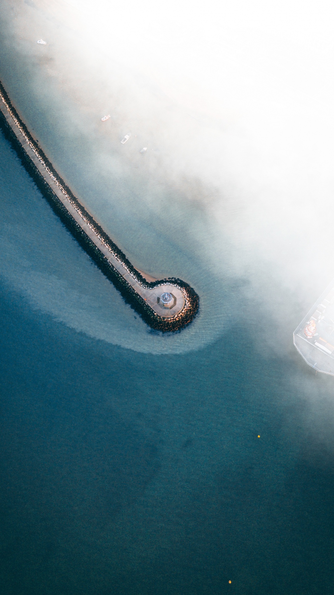 Обои вода, крупный план, microsoft azure в разрешении 1080x1920