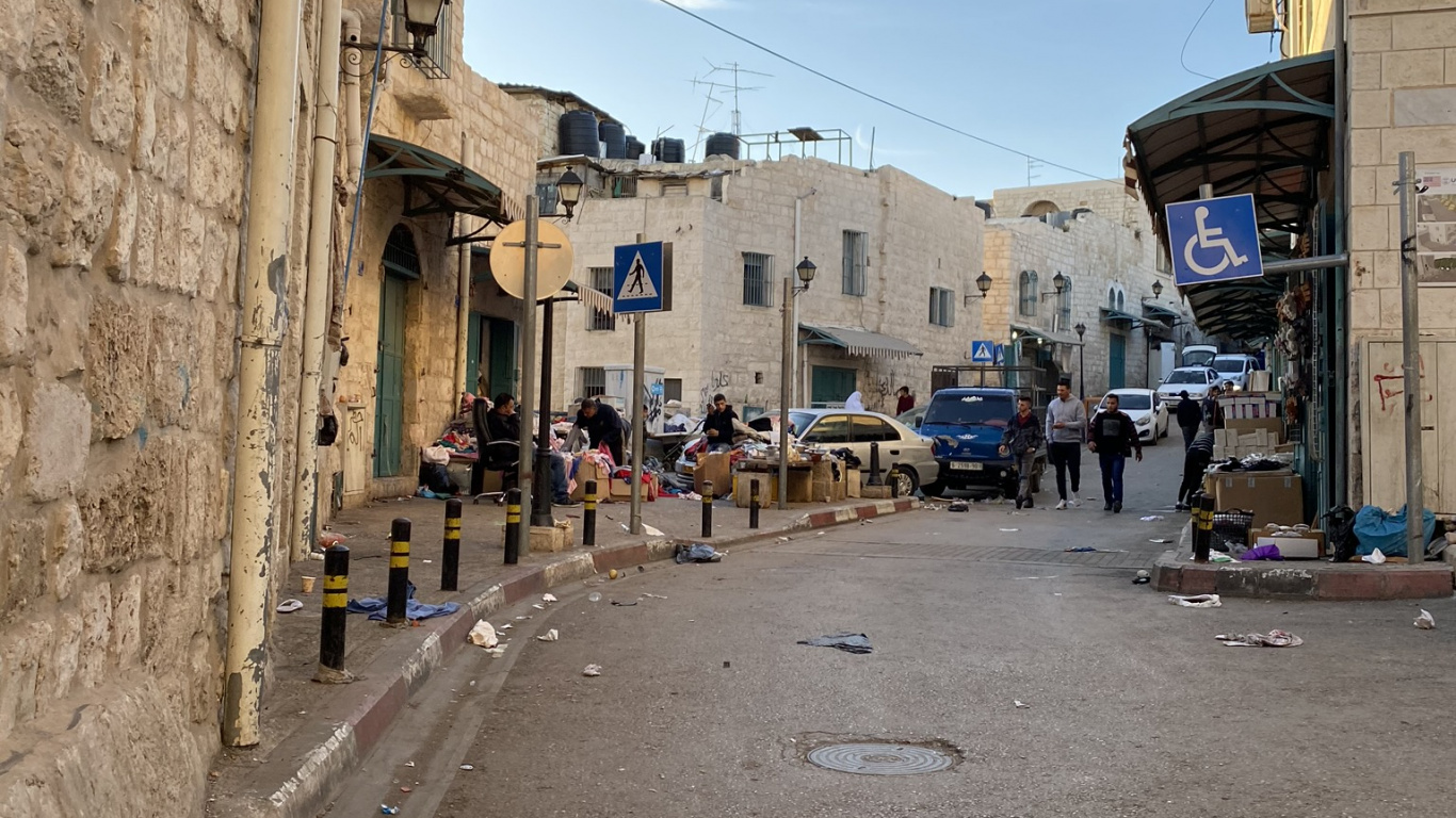 Обои туризм, соседство, инфраструктура, городок, улица в разрешении 1366x768