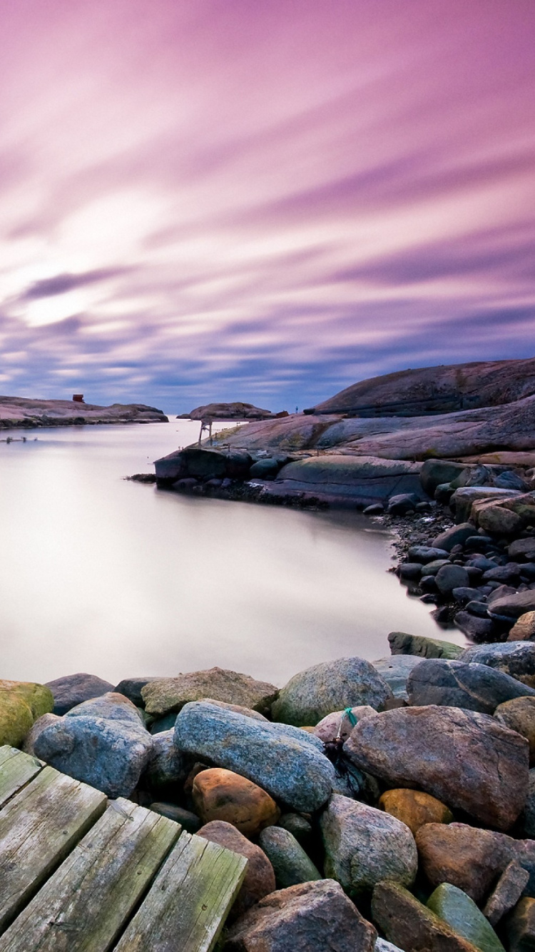 Обои вода, облако, утро, море, macbook pro в разрешении 750x1334