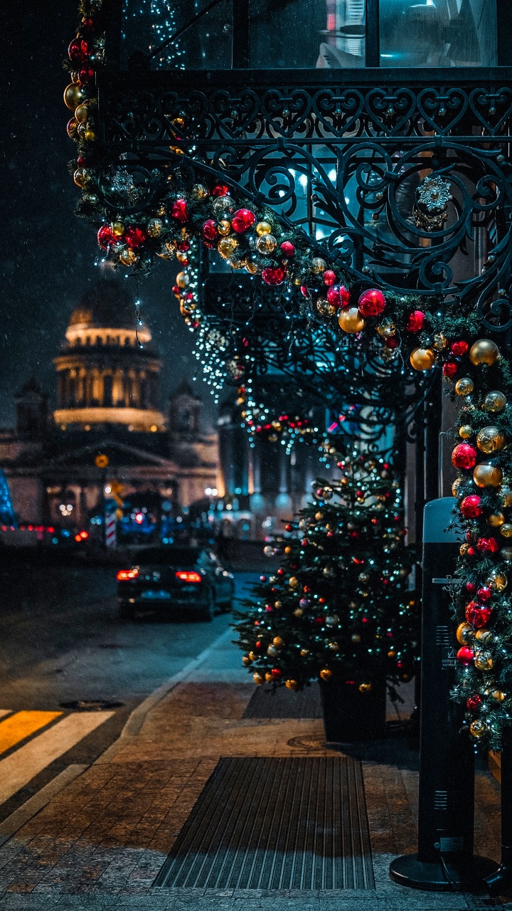 Обои Рождество, Рождественские украшения, Рождественские огни, елка, Лондон в разрешении 720x1280