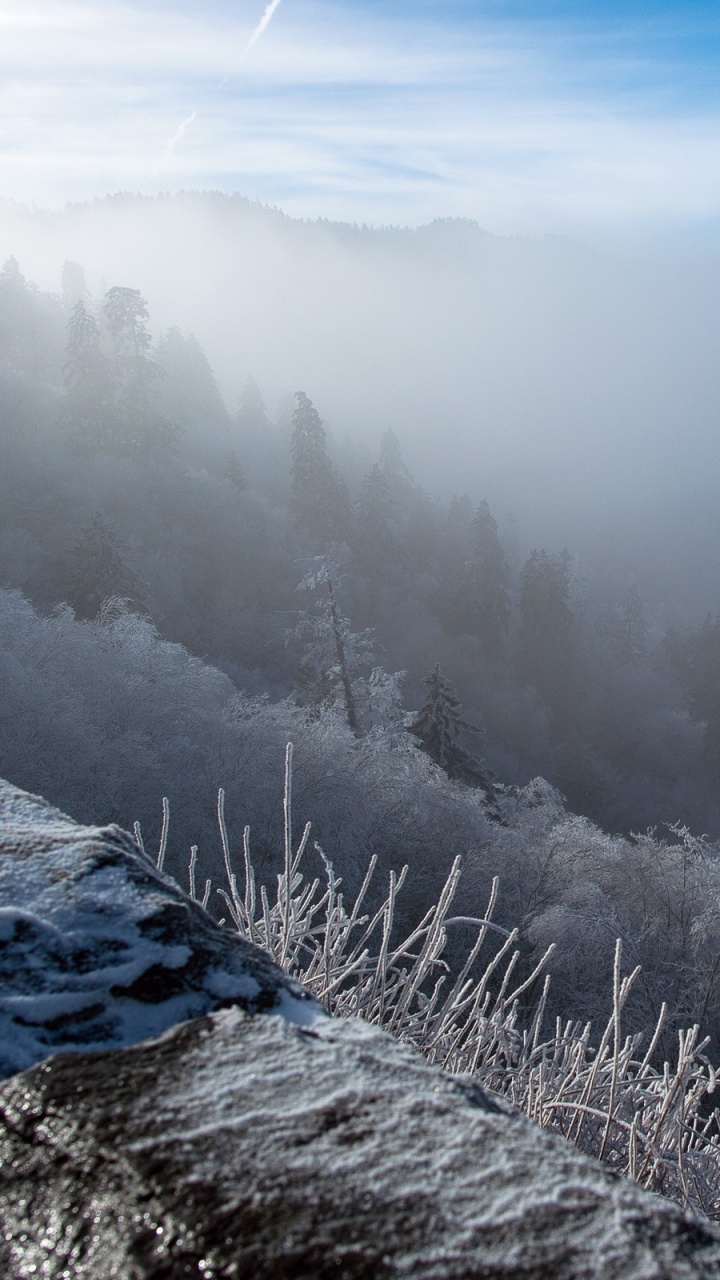 Обои зима, природа, снег, гора, горный рельеф в разрешении 720x1280