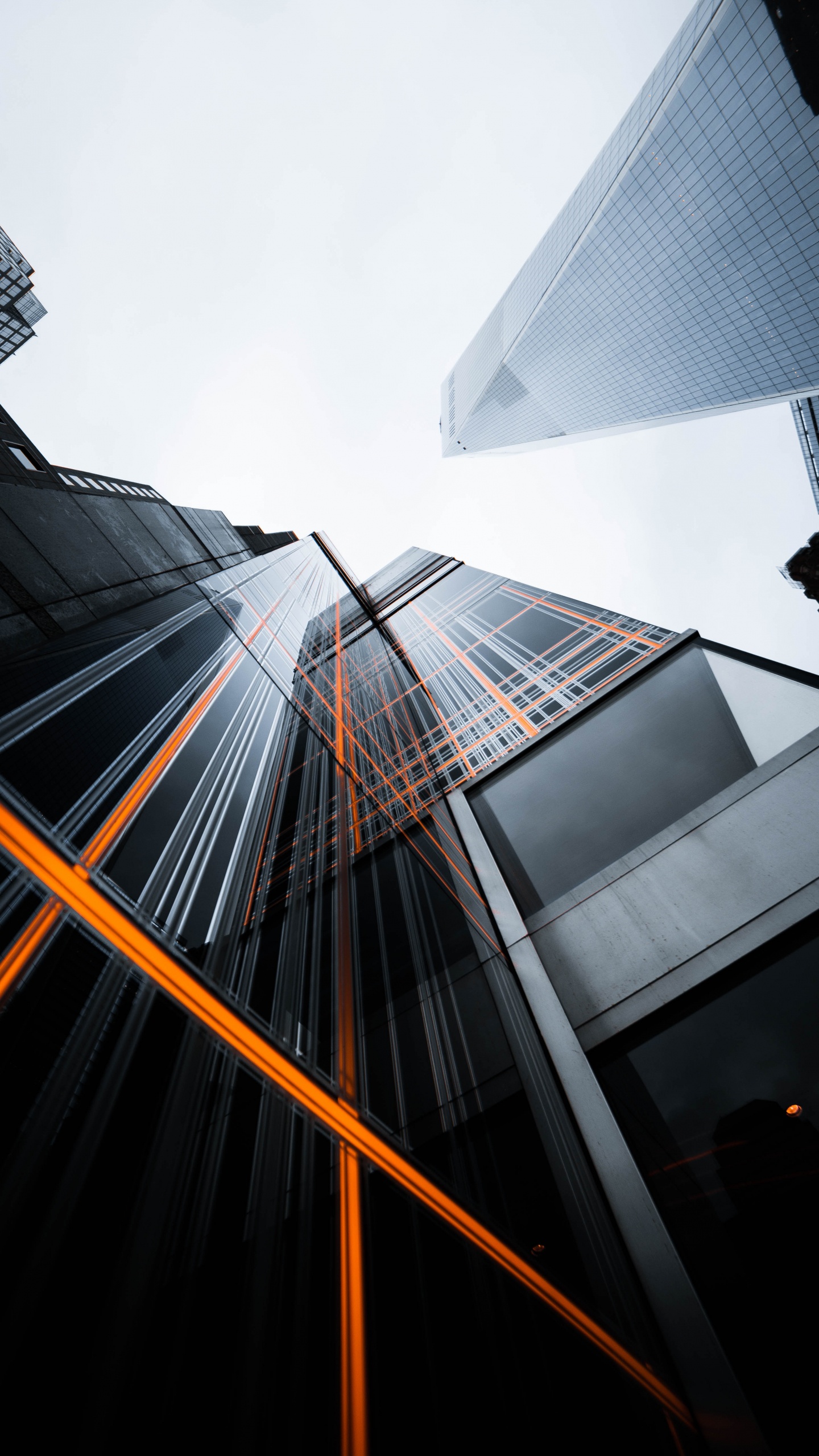 Обои дневное время, небоскреб, небо, дневное освещение, линия в разрешении 1440x2560