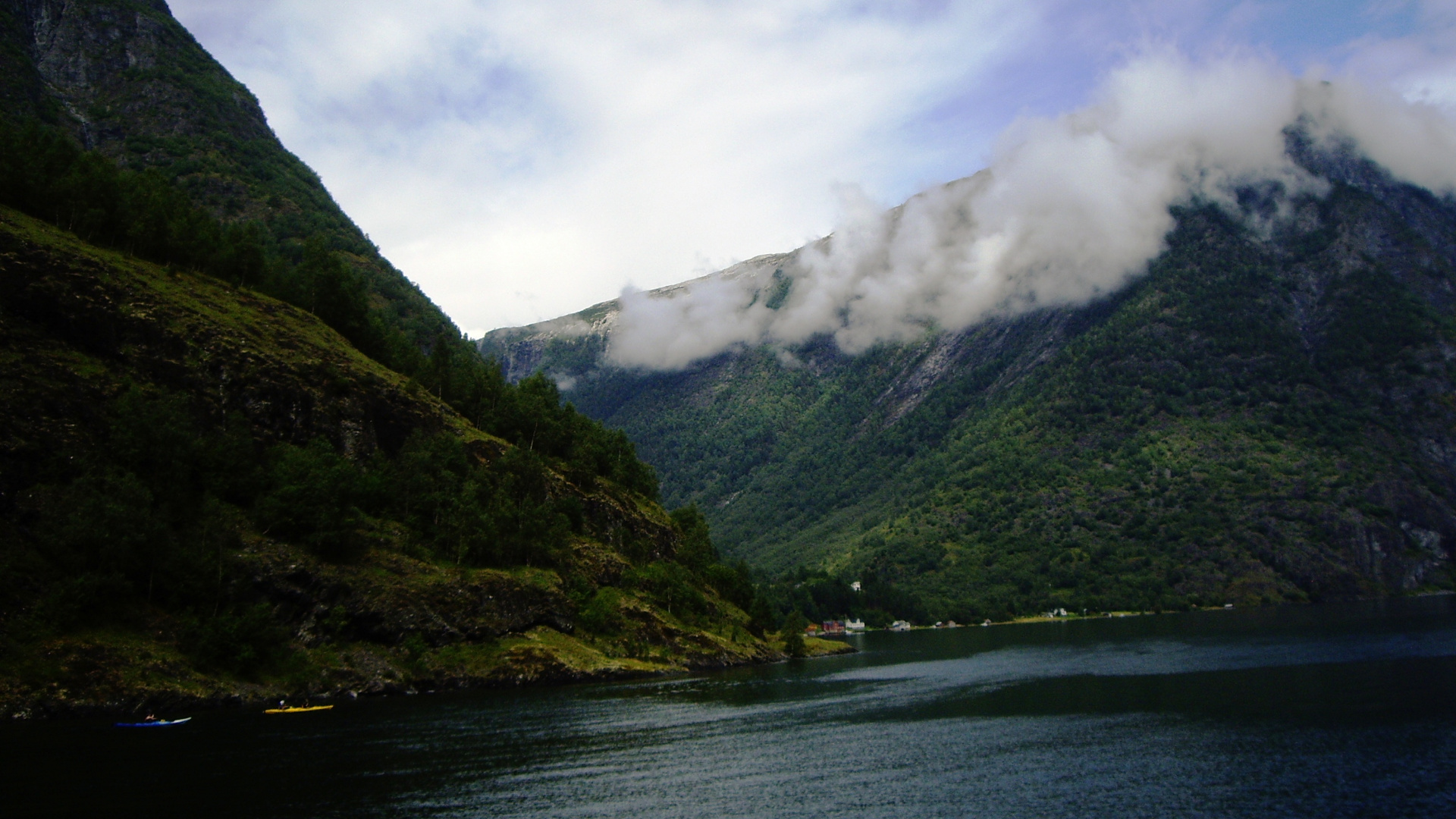 Обои нагорье, горный рельеф, гора, фьорд, природа в разрешении 1920x1080