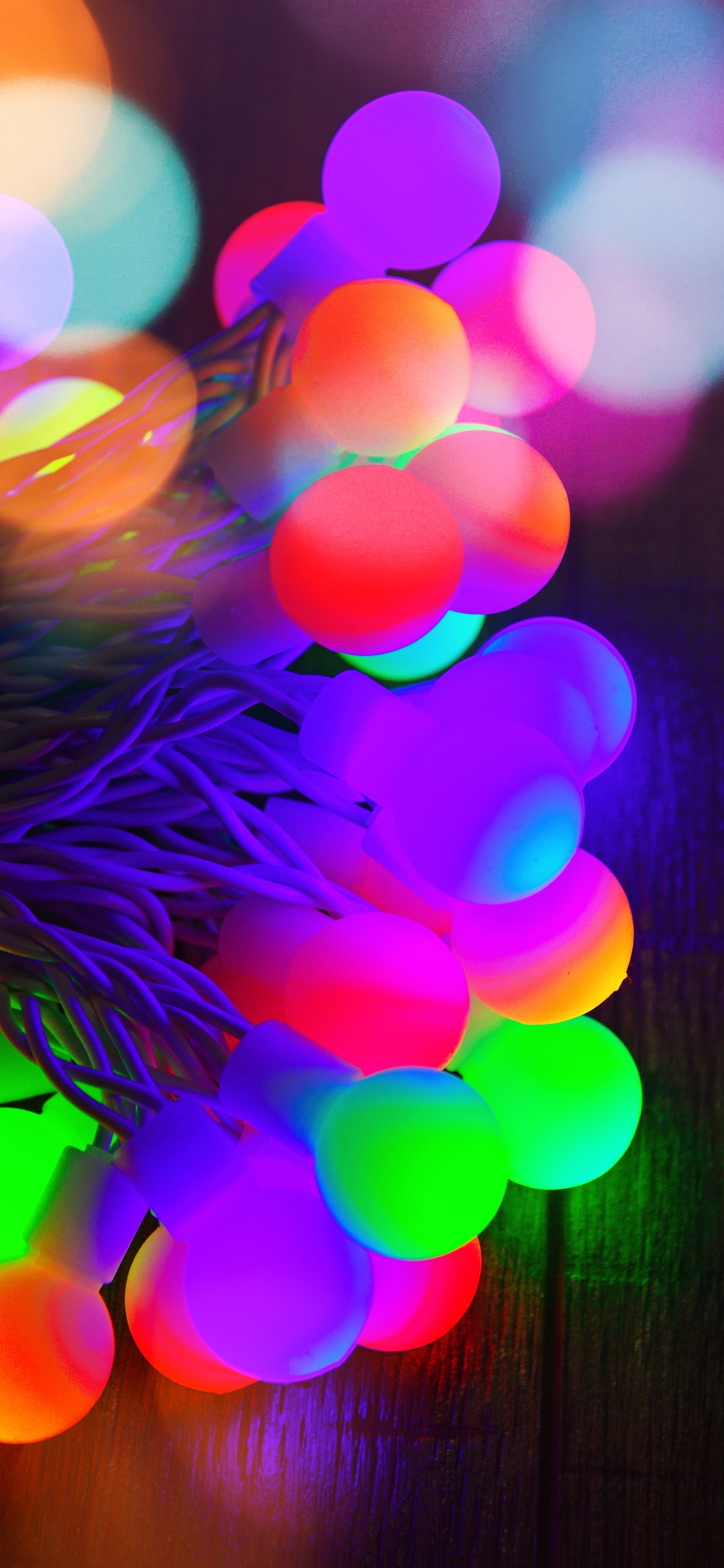 Обои свет, пурпур, розовый, освещение, красочность в разрешении 1242x2688