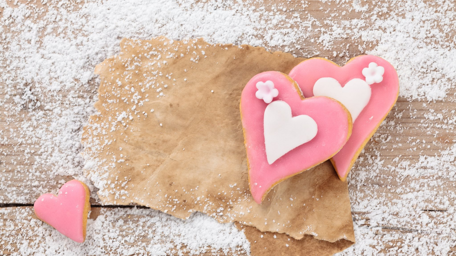 Обои сердце, любовь, пища, Ягода, хлебцы в разрешении 1920x1080