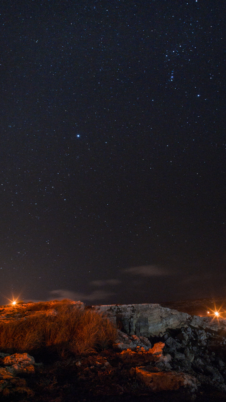 Обои астрономический объект, горизонт, ночь, утверждение, небо в разрешении 750x1334