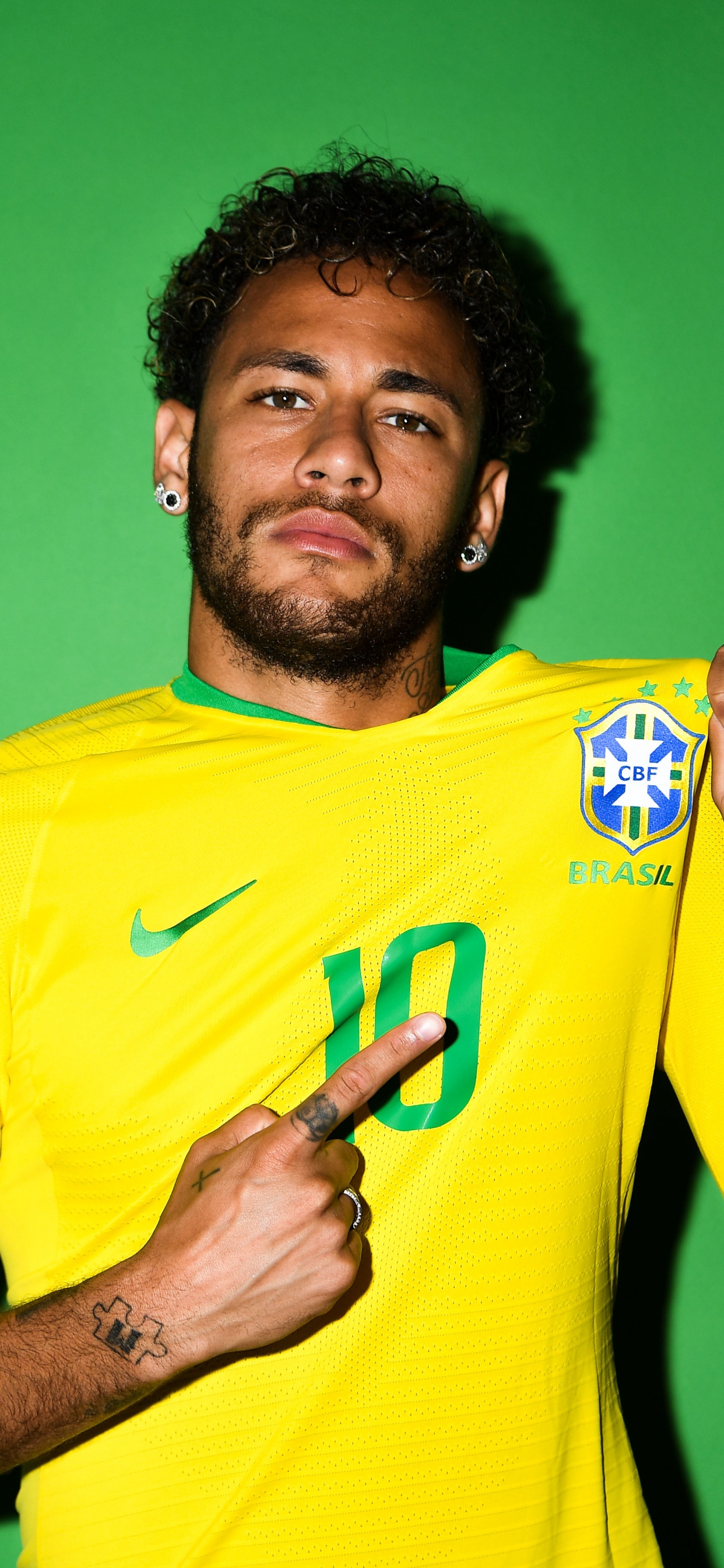 Обои Неймар Jr Бразилия, Неймар, ЧМ 2018, сборная Бразилии по футболу, Бразилия в разрешении 1242x2688