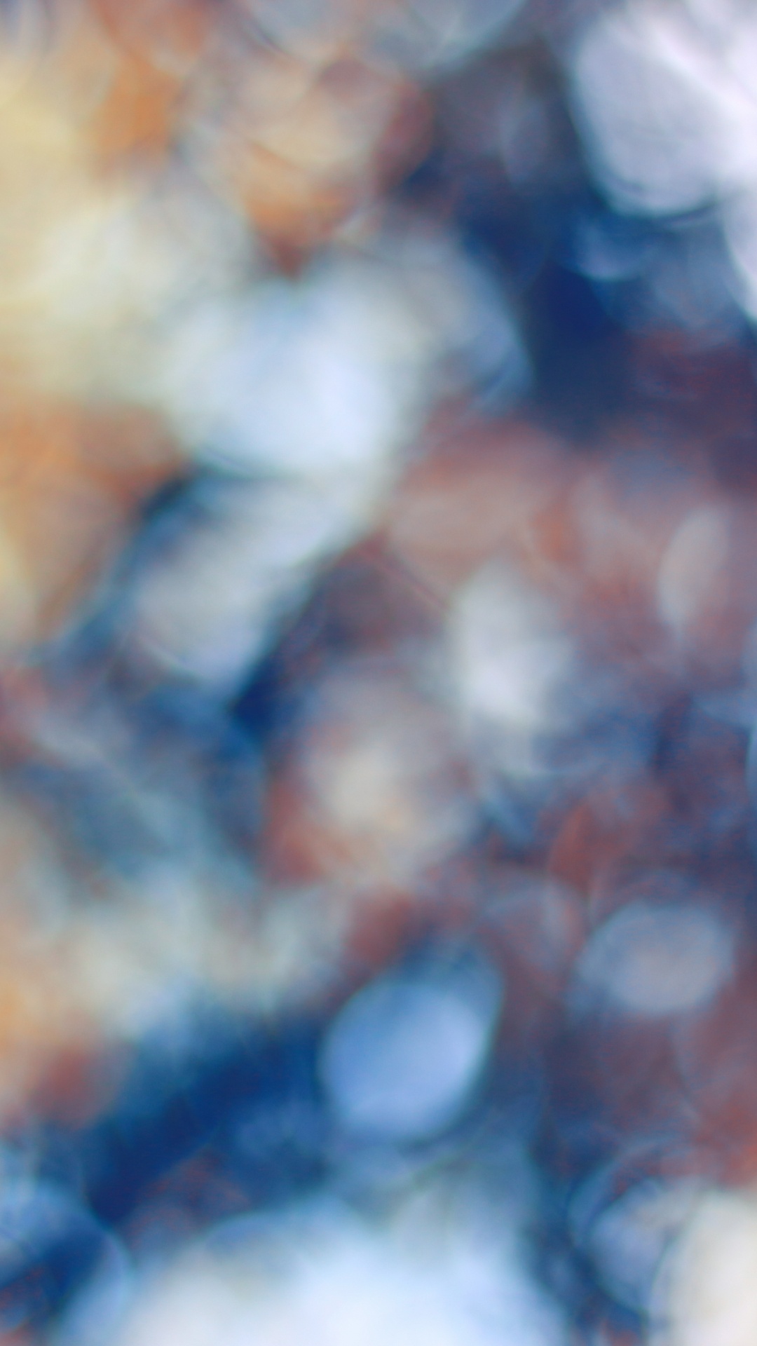 Обои синий, крупный план, смартфон, macbook, весна в разрешении 1080x1920