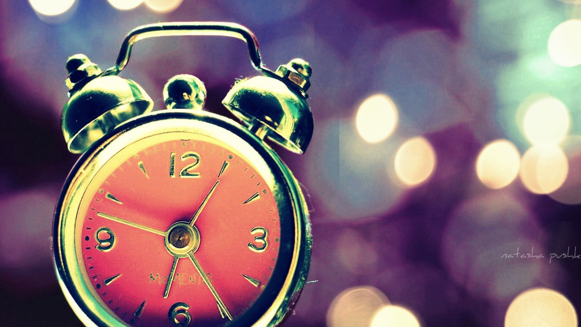 Обои будильник, циферблат часов, макро фотография, часы фирмы hermle, макросъемка в разрешении 1920x1080