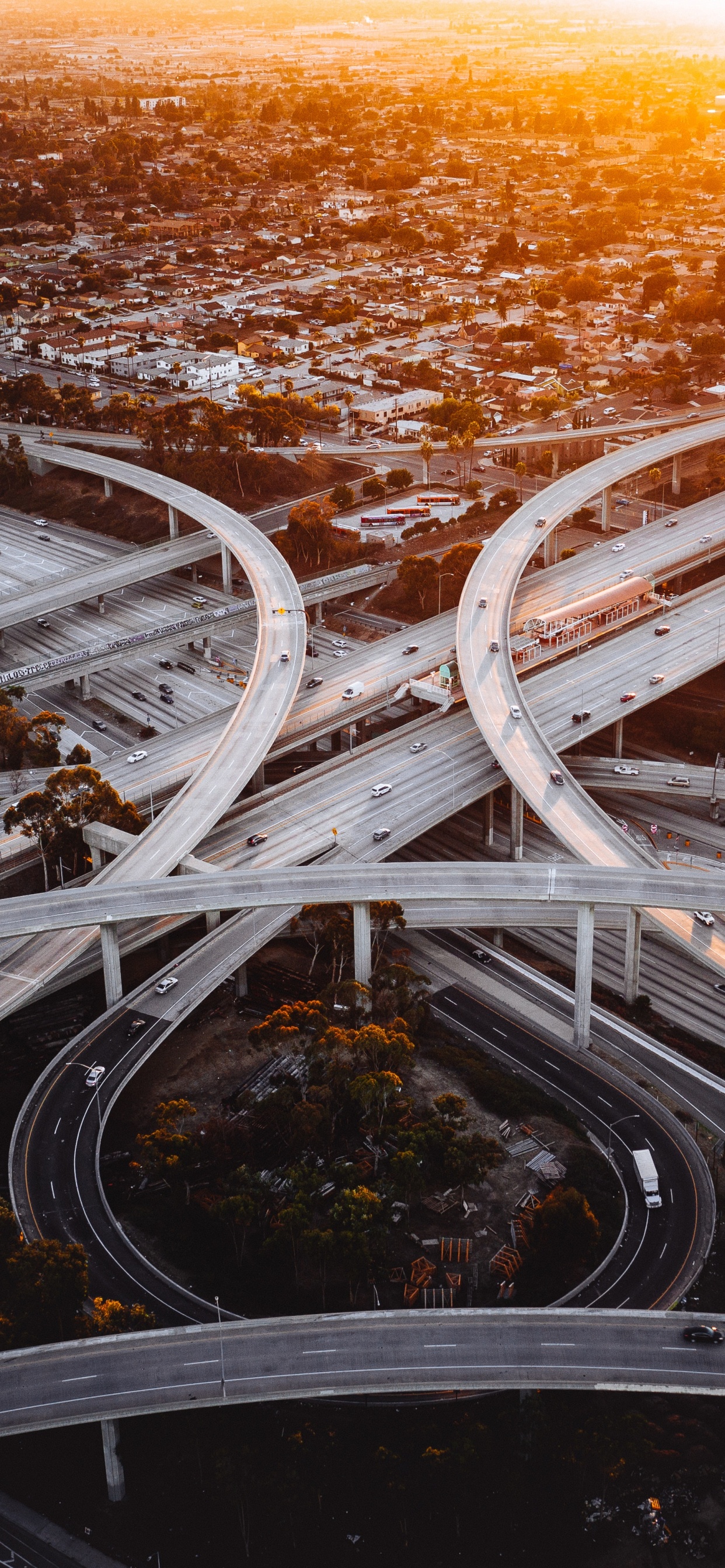 Обои Развязка Судьи Гарри Pregerson, дорога, инфраструктура, магистраль, автострада в разрешении 1242x2688