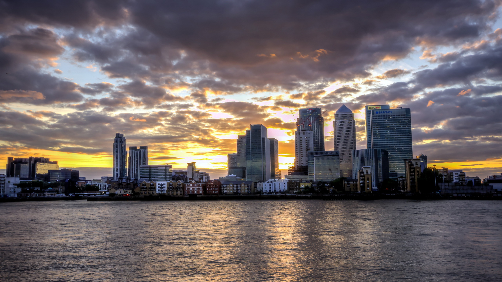 Обои закат, городской пейзаж, город, линия горизонта, городской район в разрешении 1920x1080