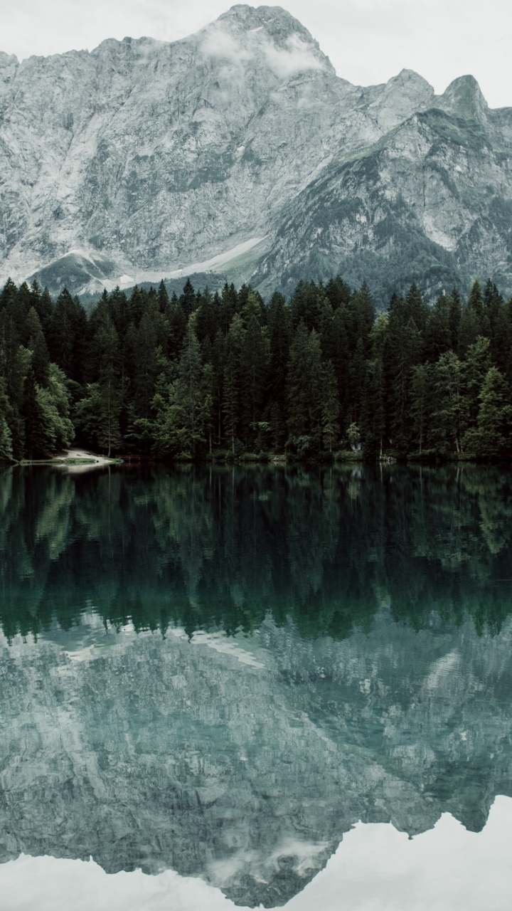 Обои гора, горный рельеф, природа, отражение, природный ландшафт в разрешении 720x1280