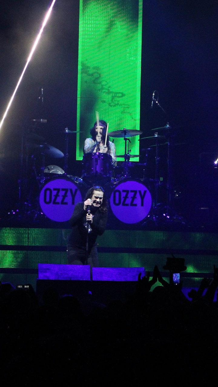 Обои No More Tours II, Нет Больше Туры Тур, рокконцерт, концерт, прощальное турне в разрешении 720x1280