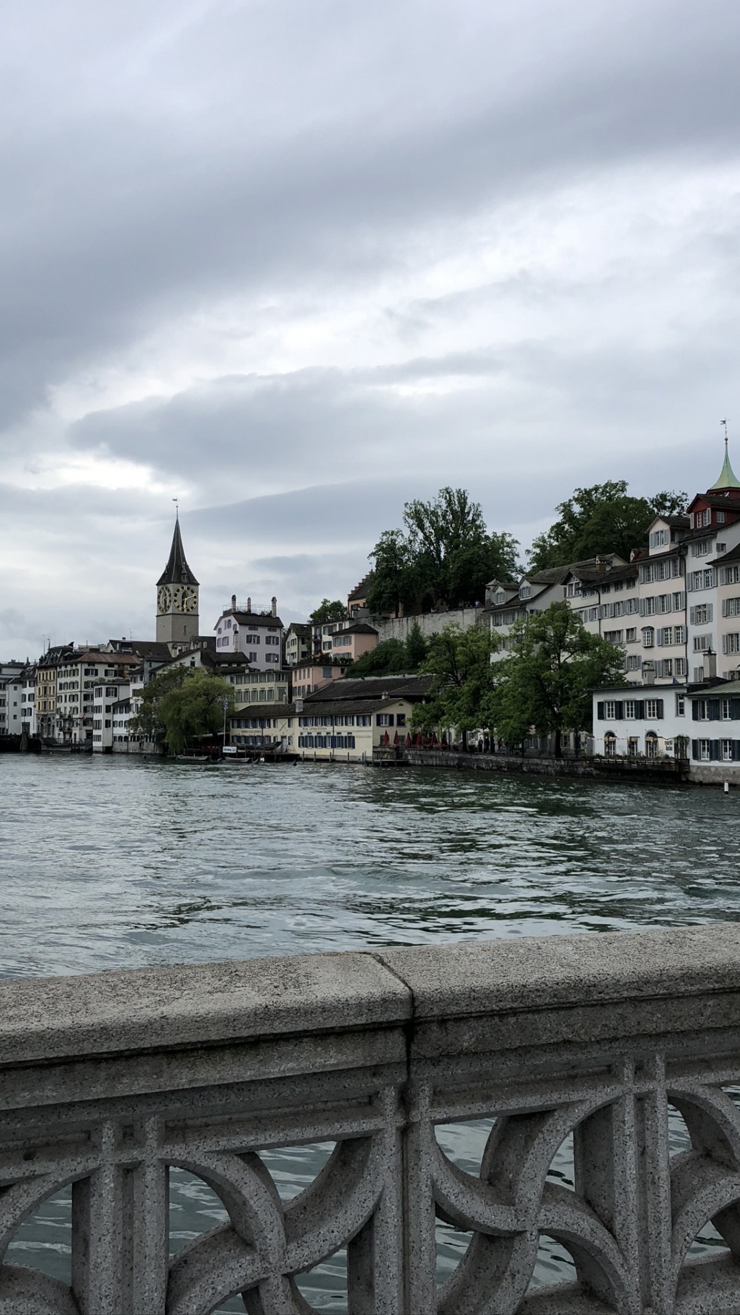 Обои Лиммат, облако, водный путь, шпиль, Банк в разрешении 1080x1920