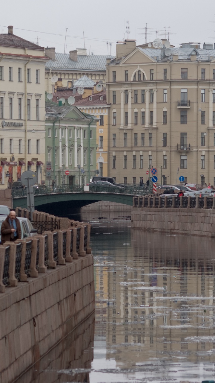 Обои Нева, водный путь, вода, город, канал в разрешении 720x1280