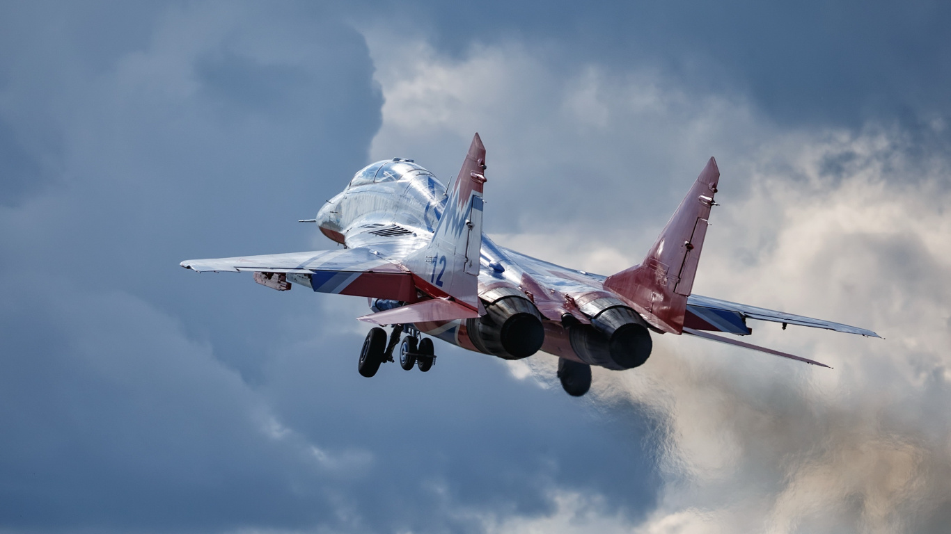 Обои военный самолет, самолеты, самолет, реактивный самолет, авиация в разрешении 1366x768