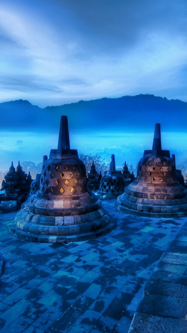 Обои ориентир, Индонезия, археологический памятник, городской пейзаж, историческое место в разрешении 750x1334