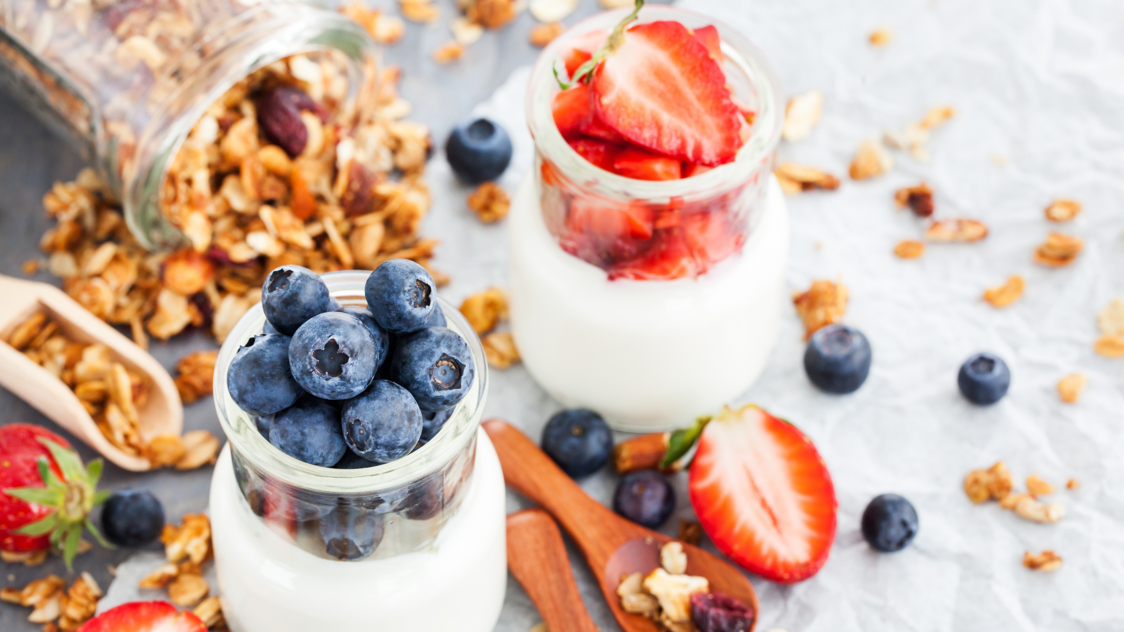 Обои завтрак, мюсли, Черника, ягоды, йогурт в разрешении 3840x2160