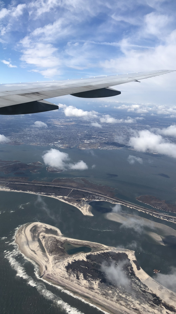 Обои полет, самолет, гидроресурсы, вода, облако в разрешении 750x1334