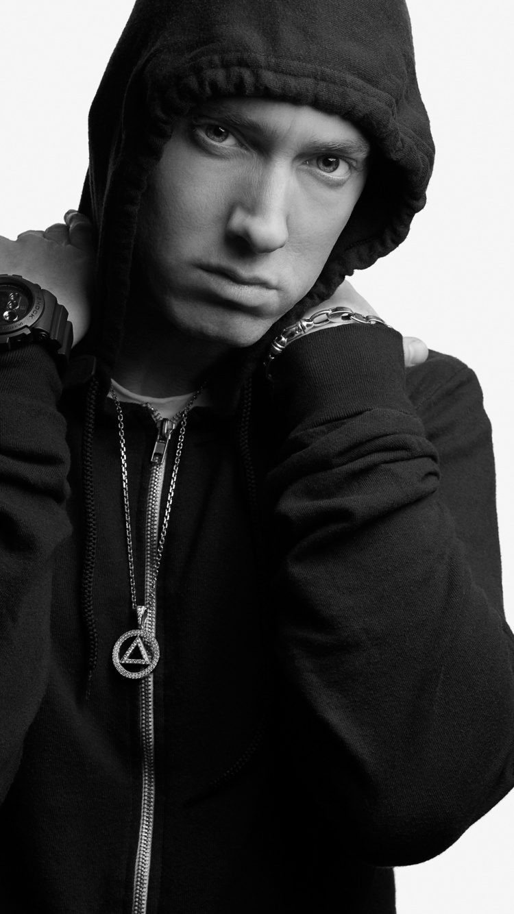 Обои реппер, черный, белые, верхняя одежда, балахон в разрешении 750x1334