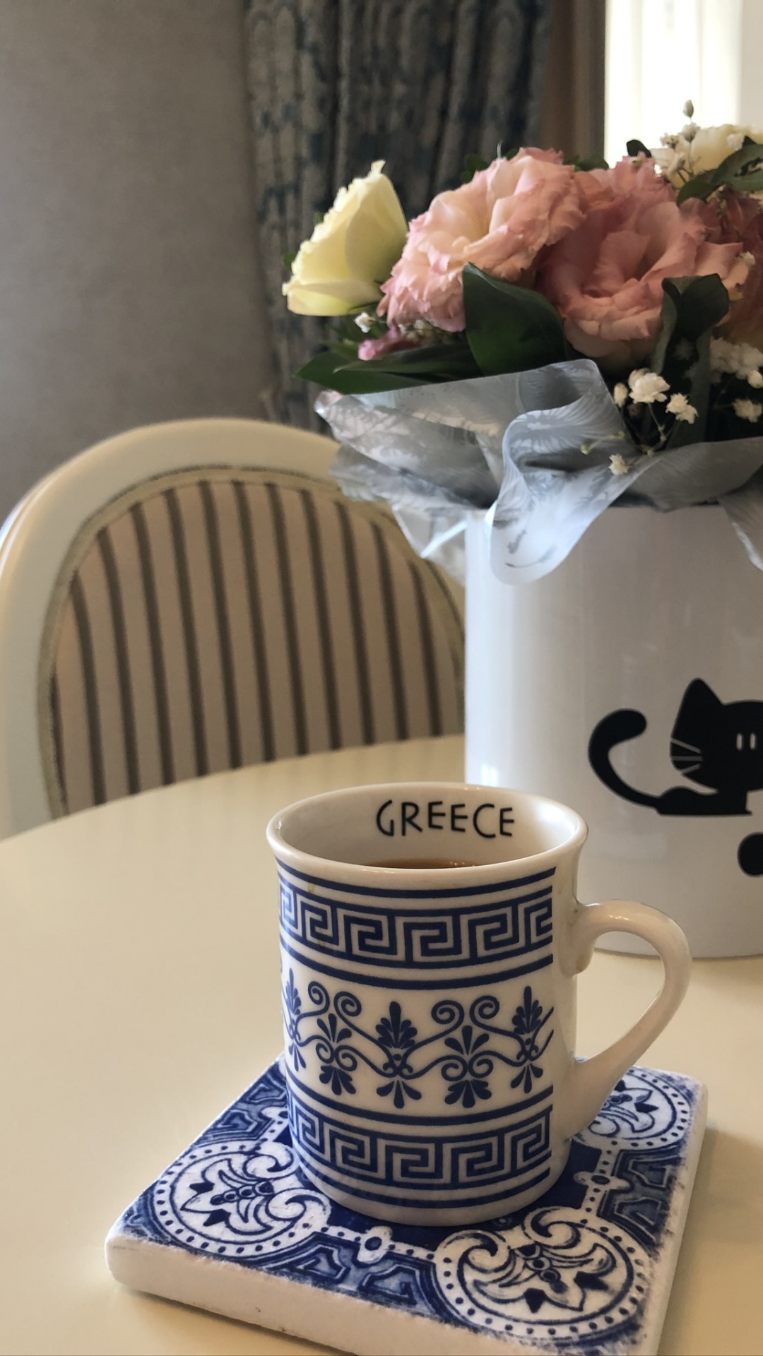 Обои кофейная чашка, чай, керамический материал, кофе, чайничек в разрешении 1080x1920