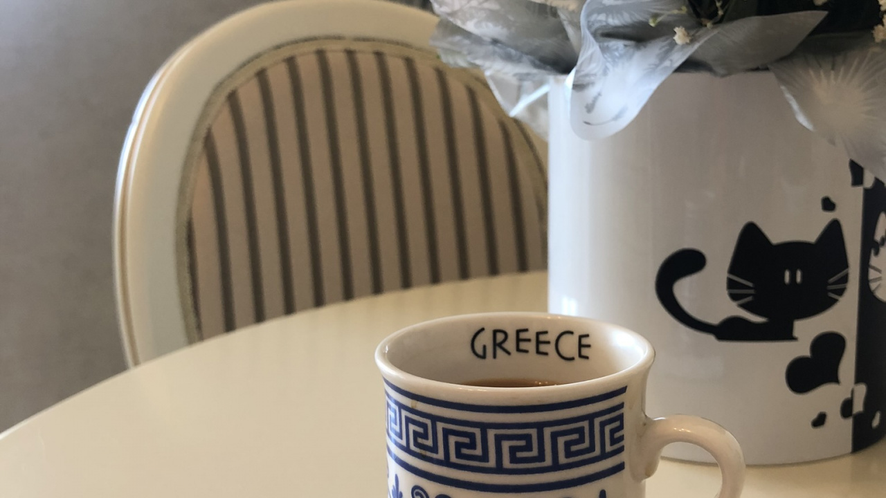 Обои кофейная чашка, чай, керамический материал, кофе, чайничек в разрешении 1280x720