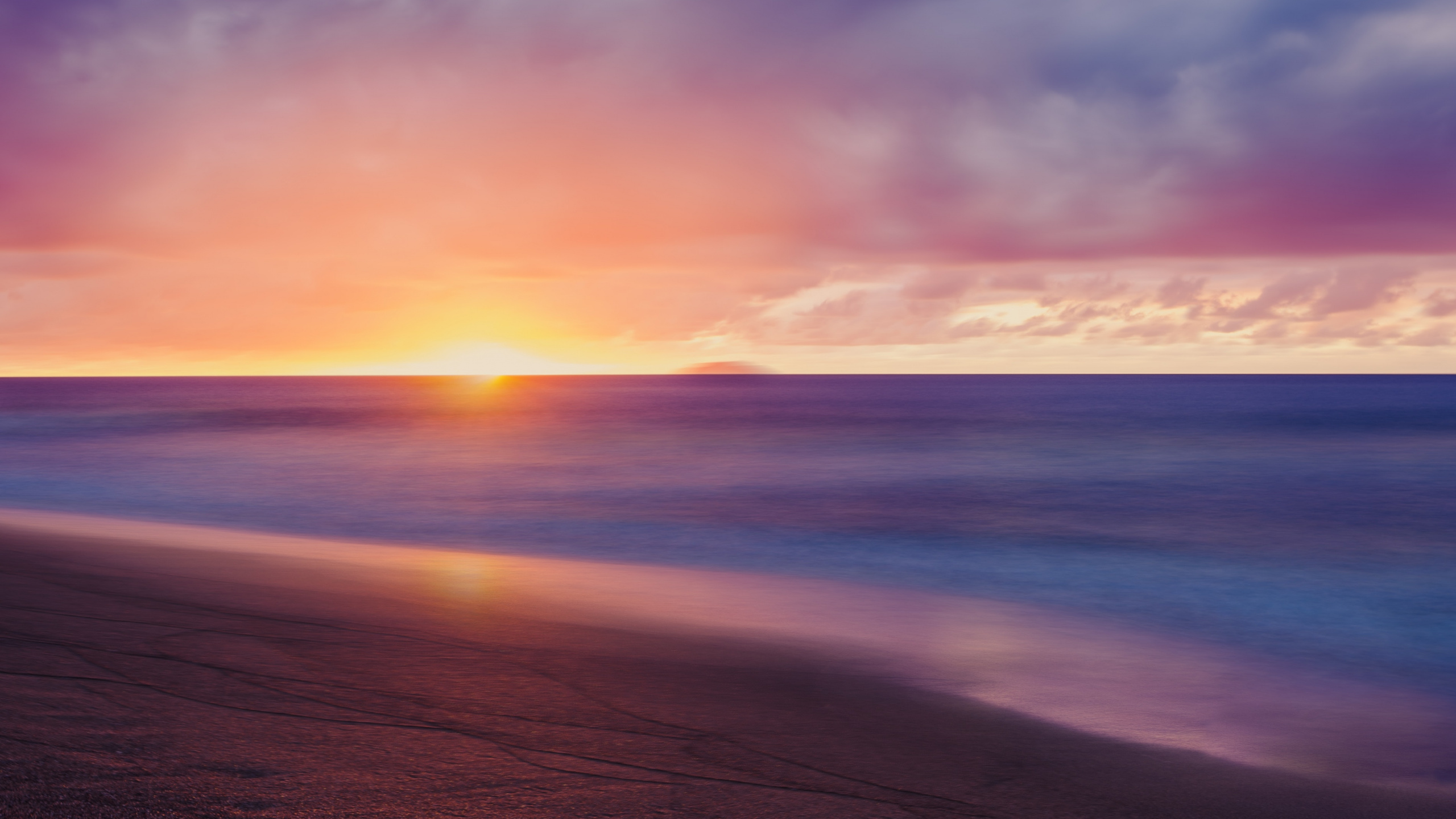 Обои закат, горизонт, море, восход солнца, облако в разрешении 2560x1440