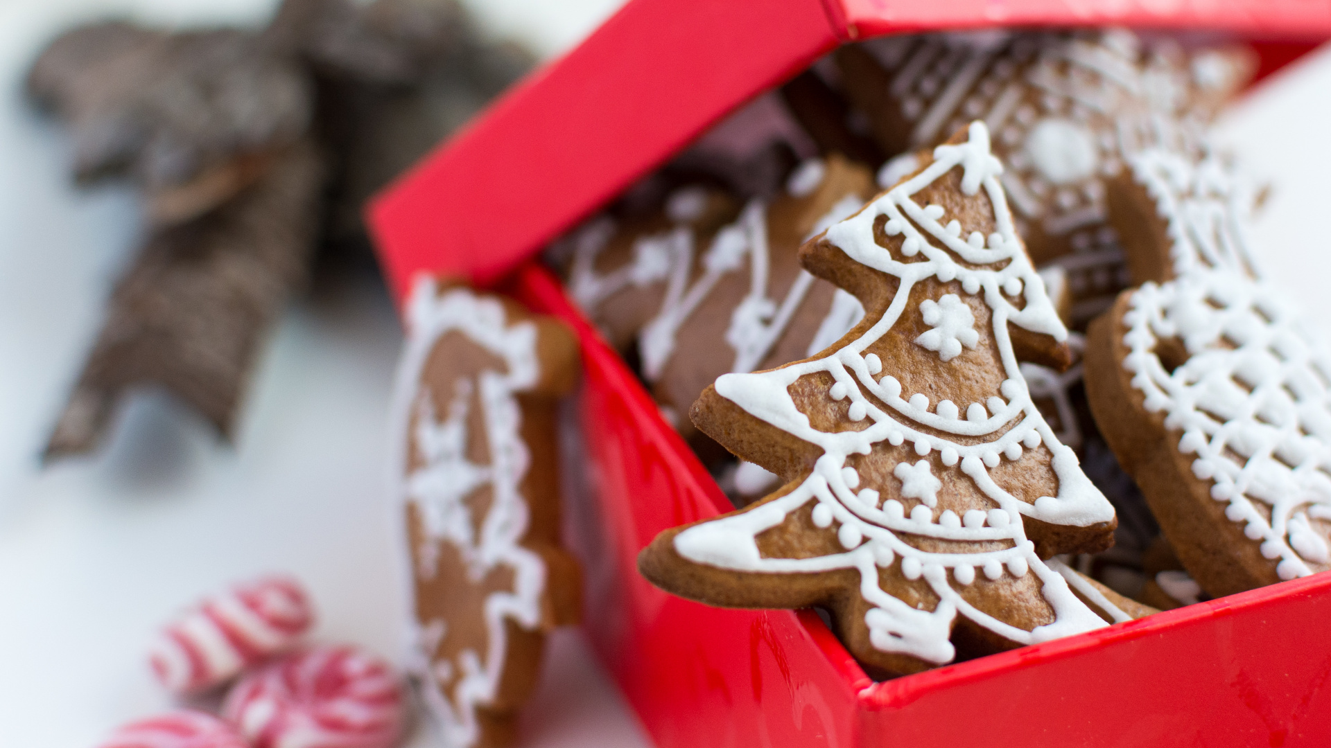 Обои выпечка, имбирный пряник, Колобок, Рождественский день, пища в разрешении 1920x1080