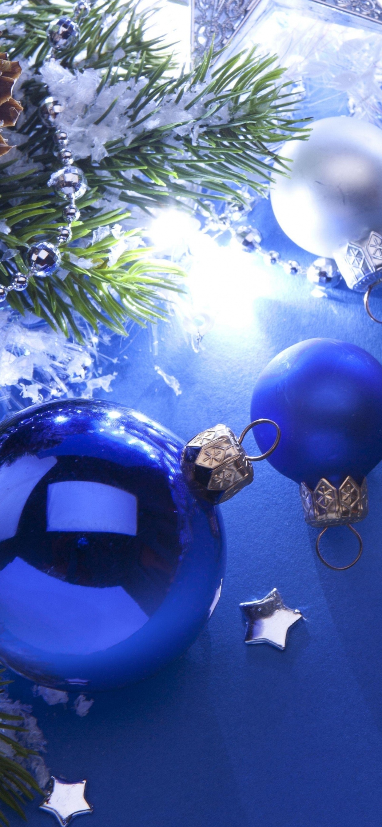 Обои синий, рождественский орнамент, Рождественские украшения, мажорель синий, синий кобальт в разрешении 1242x2688