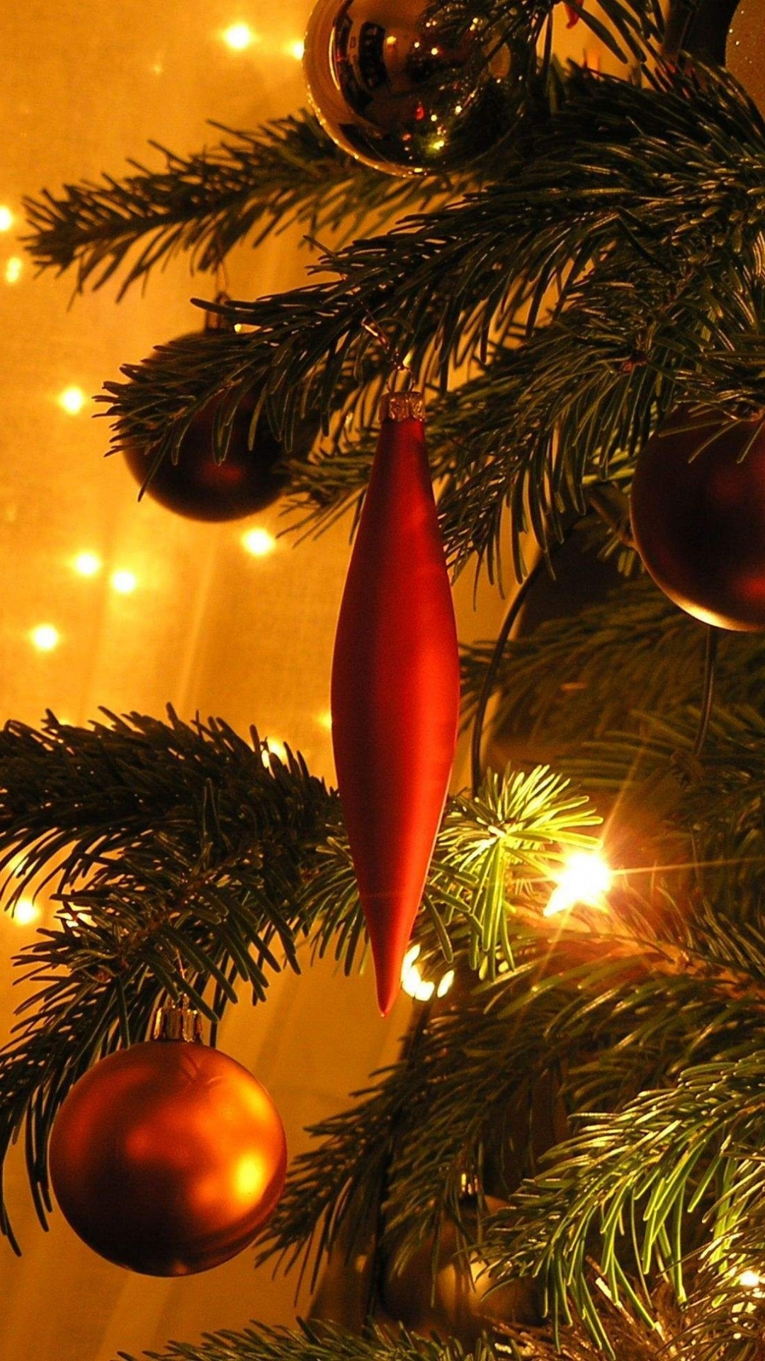 Обои Новый год, Рождественский день, праздник, рождественский орнамент, дерево в разрешении 1080x1920