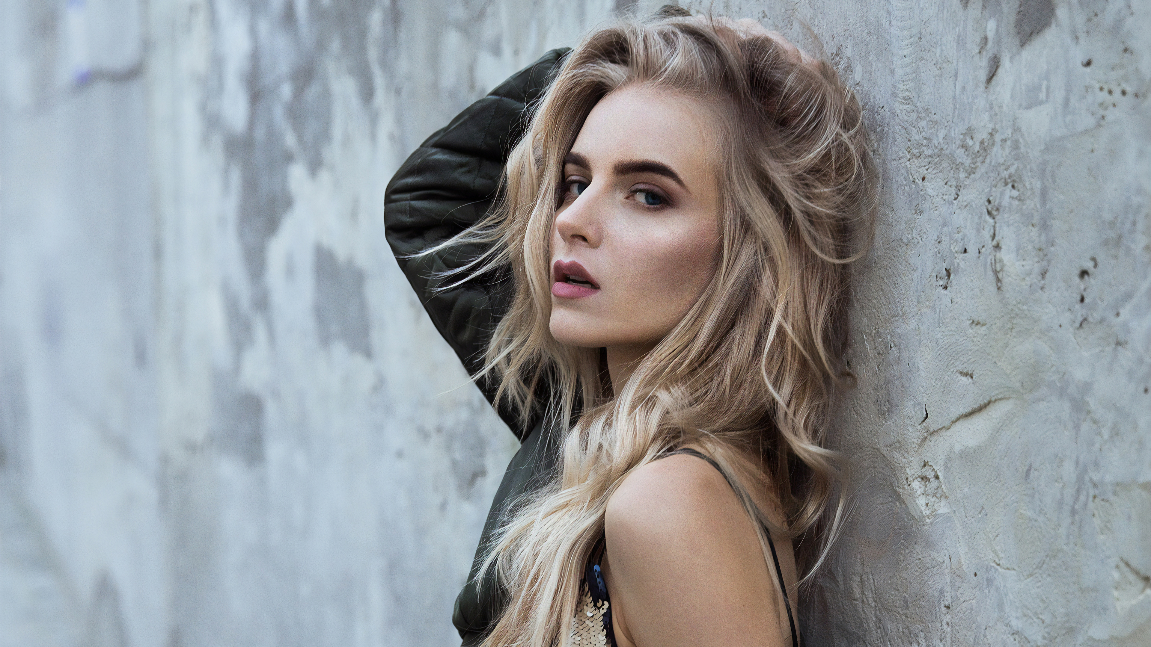 Обои модель, волосы, блондин, лицо, красота в разрешении 3840x2160