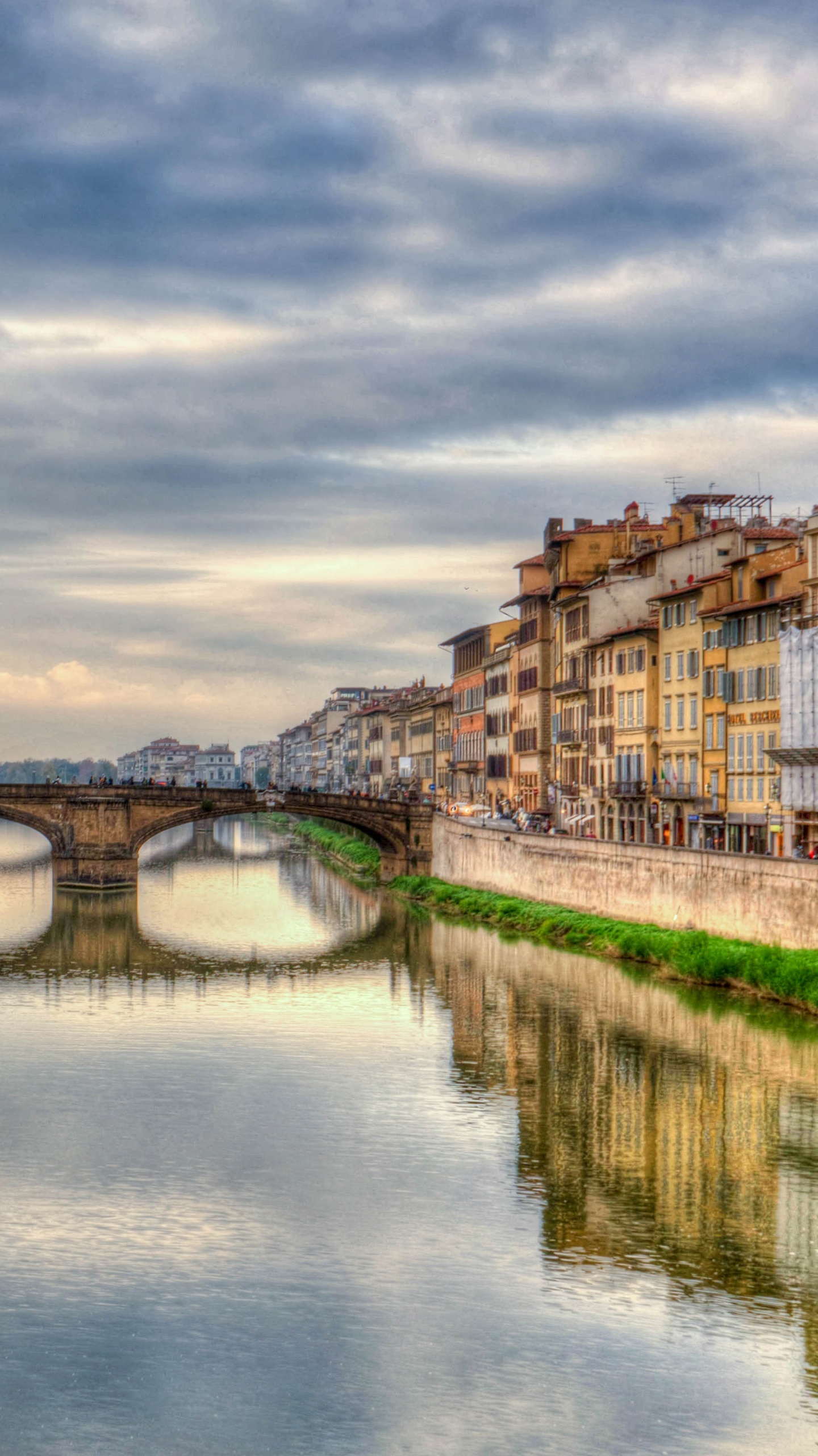 Обои Отель Pierre, водоем, водный путь, канал, реки в разрешении 1440x2560