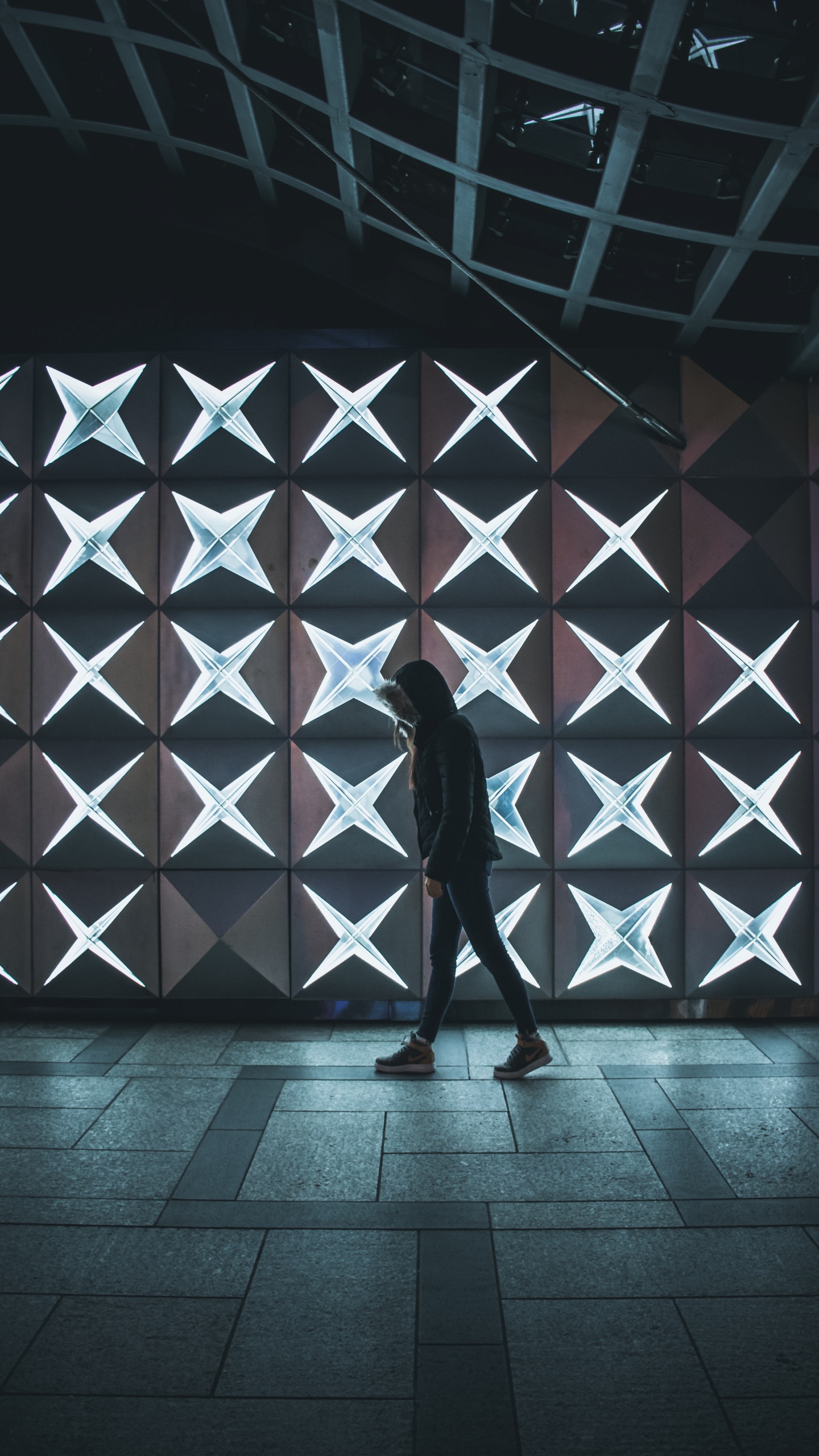 Обои арт, черный и белый, свет, событие, дизайн в разрешении 1440x2560