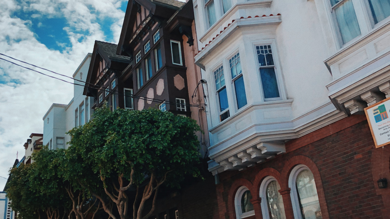 Обои семейный автомобиль, Король, окно, компактный автомобиль, автомобиль среднего размера в разрешении 1366x768