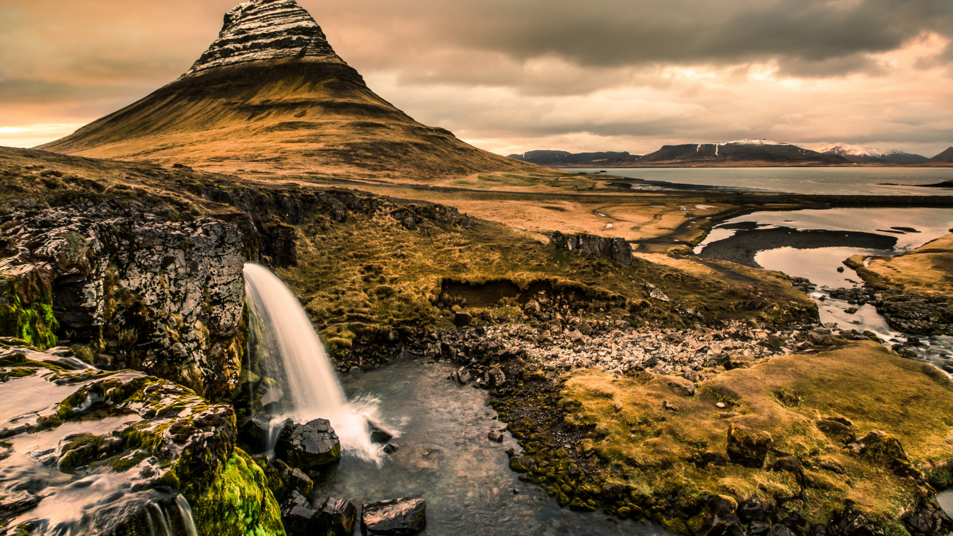 Обои природа, водопад, национальный парк, вода, рок в разрешении 1920x1080