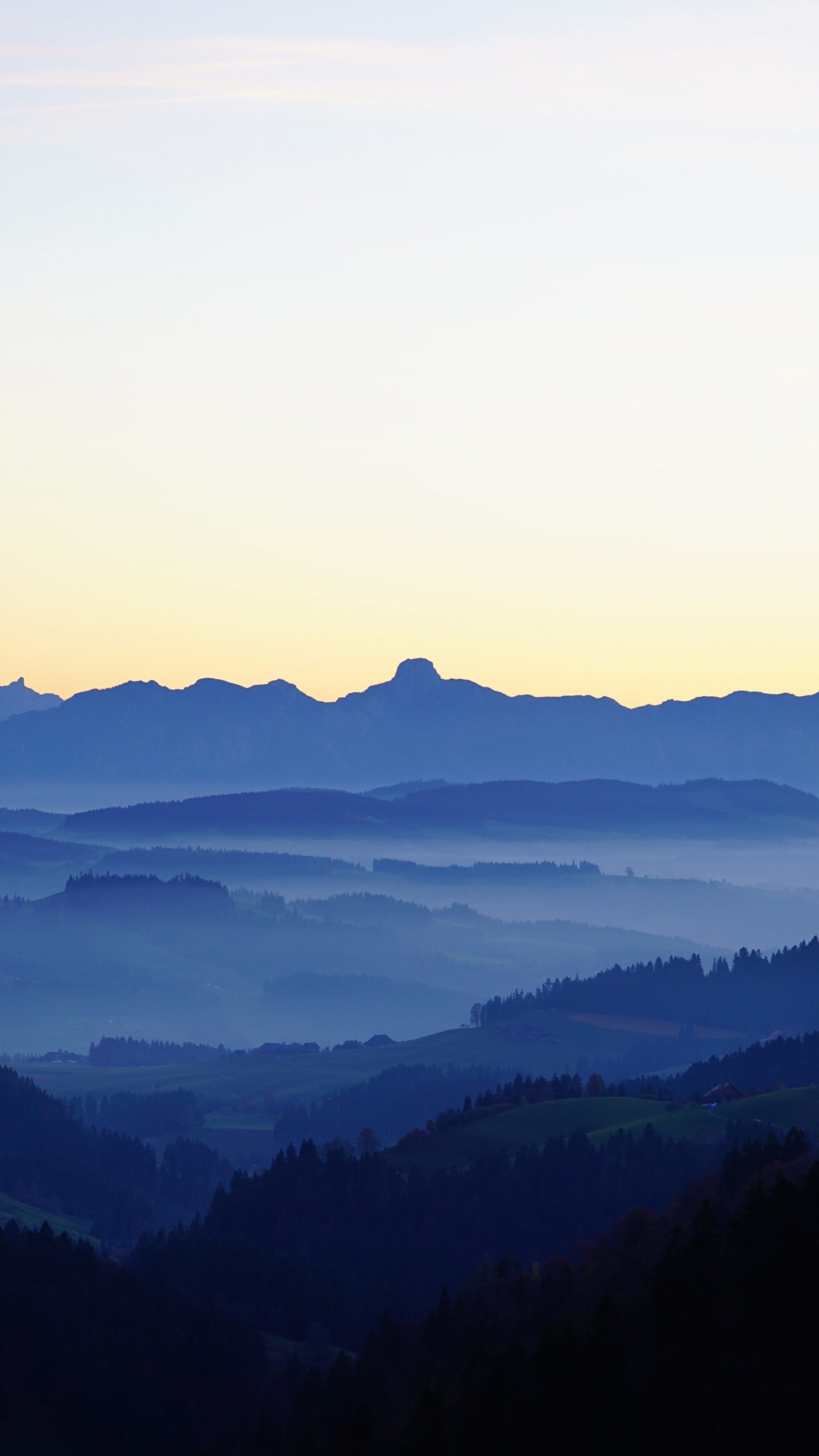 Обои Штокхорн, бернские Альпы, горный рельеф, гора, природа в разрешении 1080x1920
