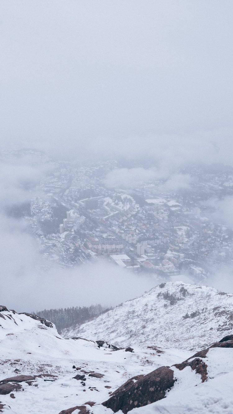 Обои замораживание, снег, угрюмость, горный рельеф, Упал в разрешении 750x1334