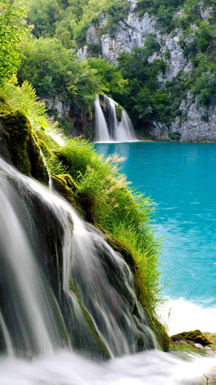 Обои водопад, природный заповедник, гидроресурсы, водоем, природа в разрешении 750x1334