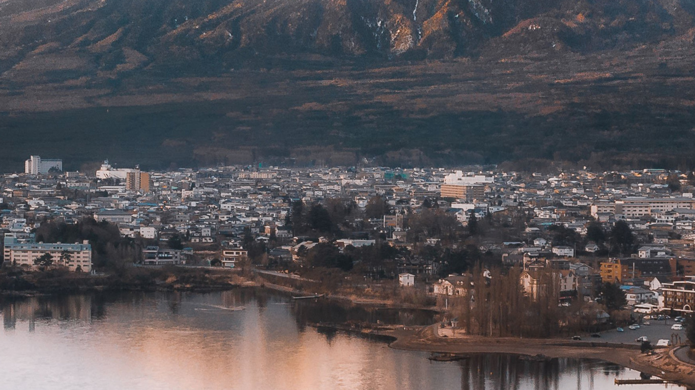 Обои гора Фудзи, гора, Озеро Кавагути, вода, снег в разрешении 1366x768