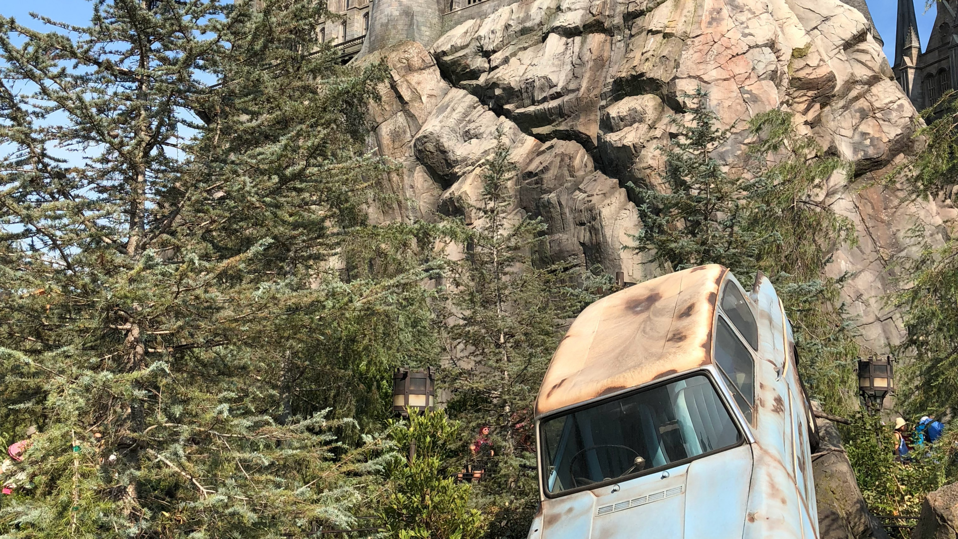 Обои ориентир, растение, здание, растительность, коренная порода в разрешении 1920x1080