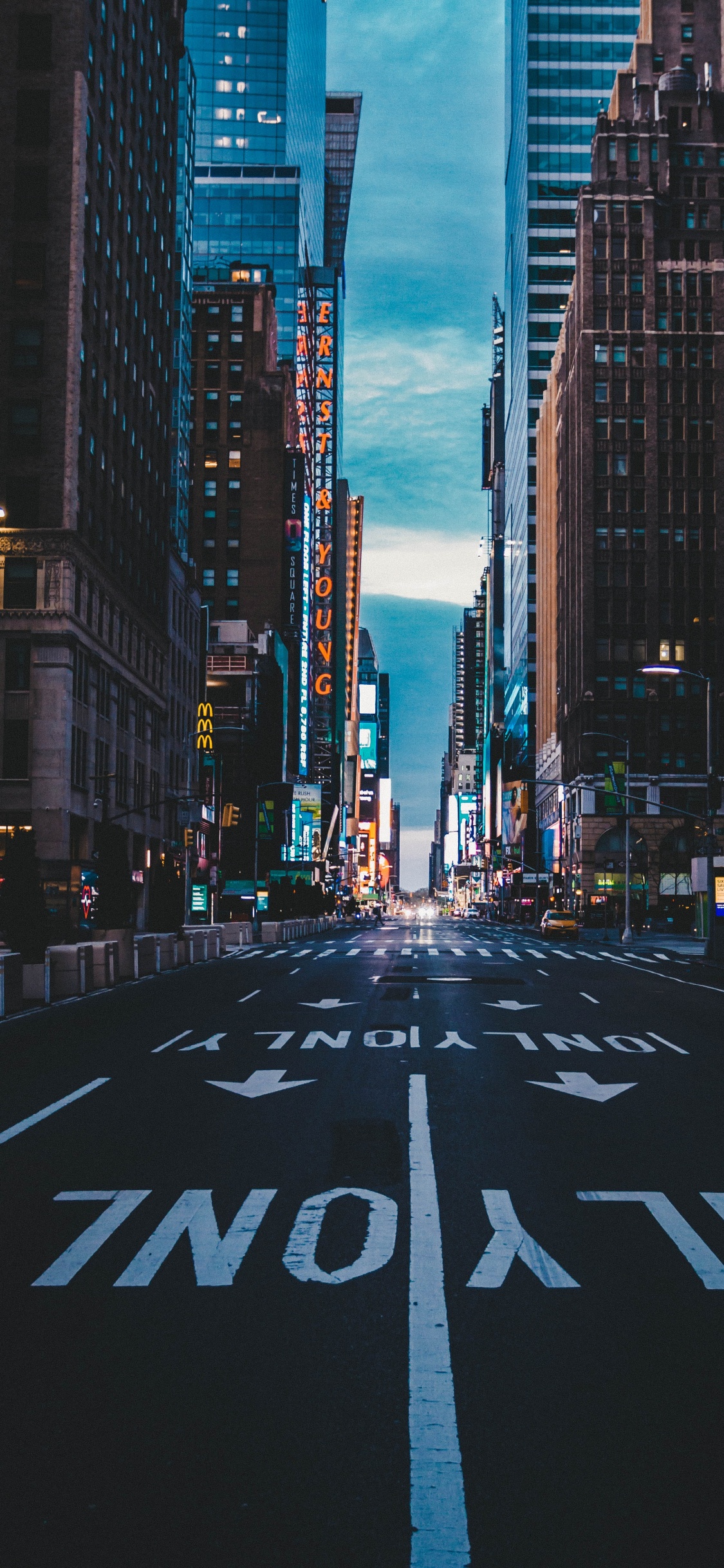 Обои НьюЙорк, улице Нью-Йорка, улица, Манхеттен, здание в разрешении 1125x2436