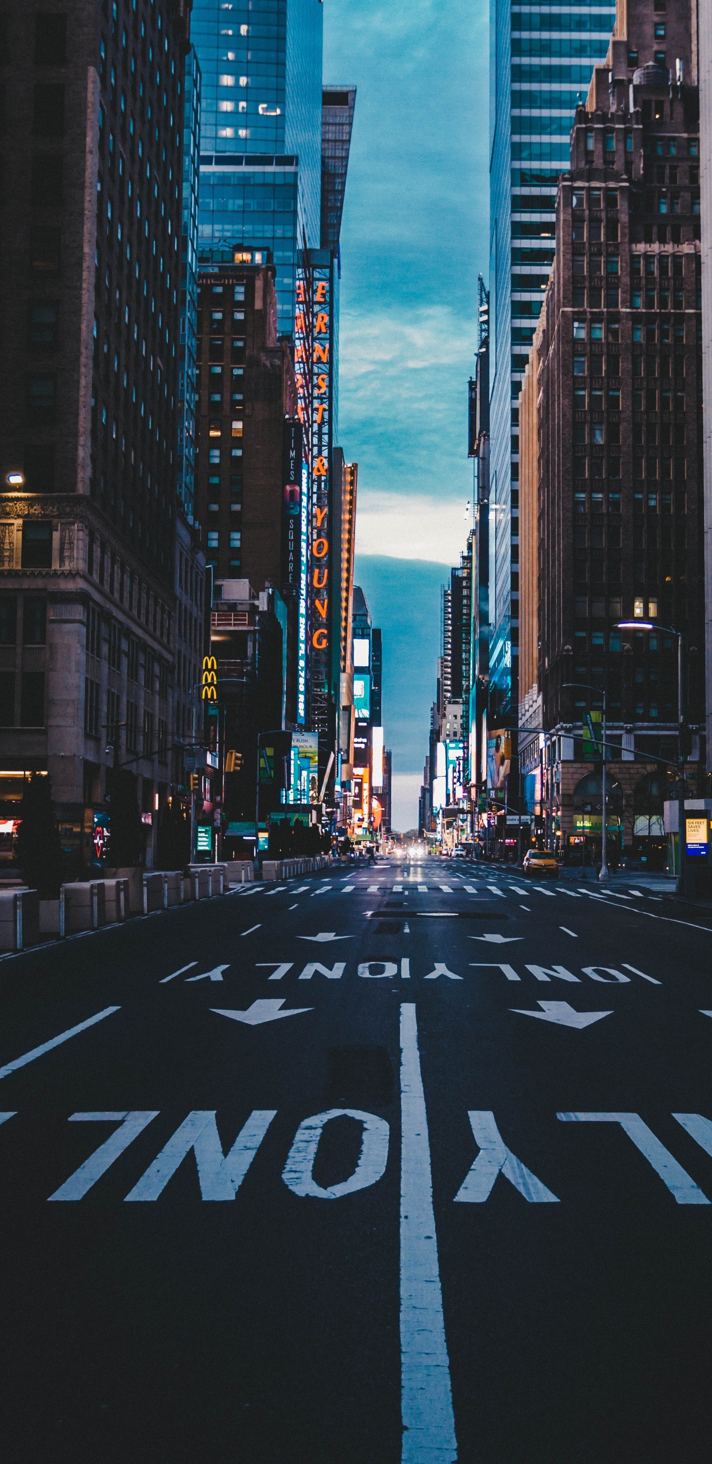 Обои НьюЙорк, улице Нью-Йорка, улица, Манхеттен, здание в разрешении 1440x2960